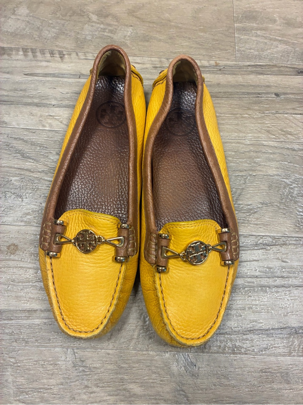Tory Burch Daria Soft Leather Loafers Mocassin Gold Logo Accent - Picture 2 of 13